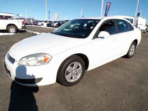 Used 2011 Chevrolet Impala LT image 1