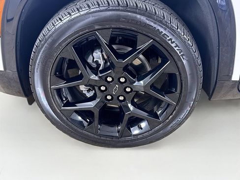 Used 2024 Chevrolet Traverse RS w/ LPO, Floor Liner Package AWD/4WD image 27