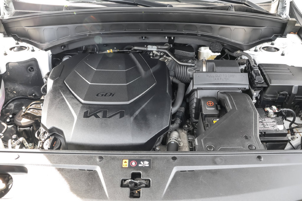Used 2023 Kia Telluride LX AWD/4WD image 40