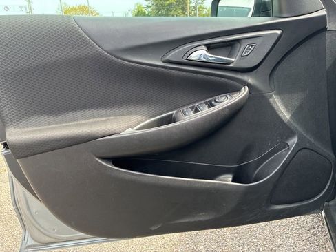 Used 2024 Chevrolet Malibu LT image 12