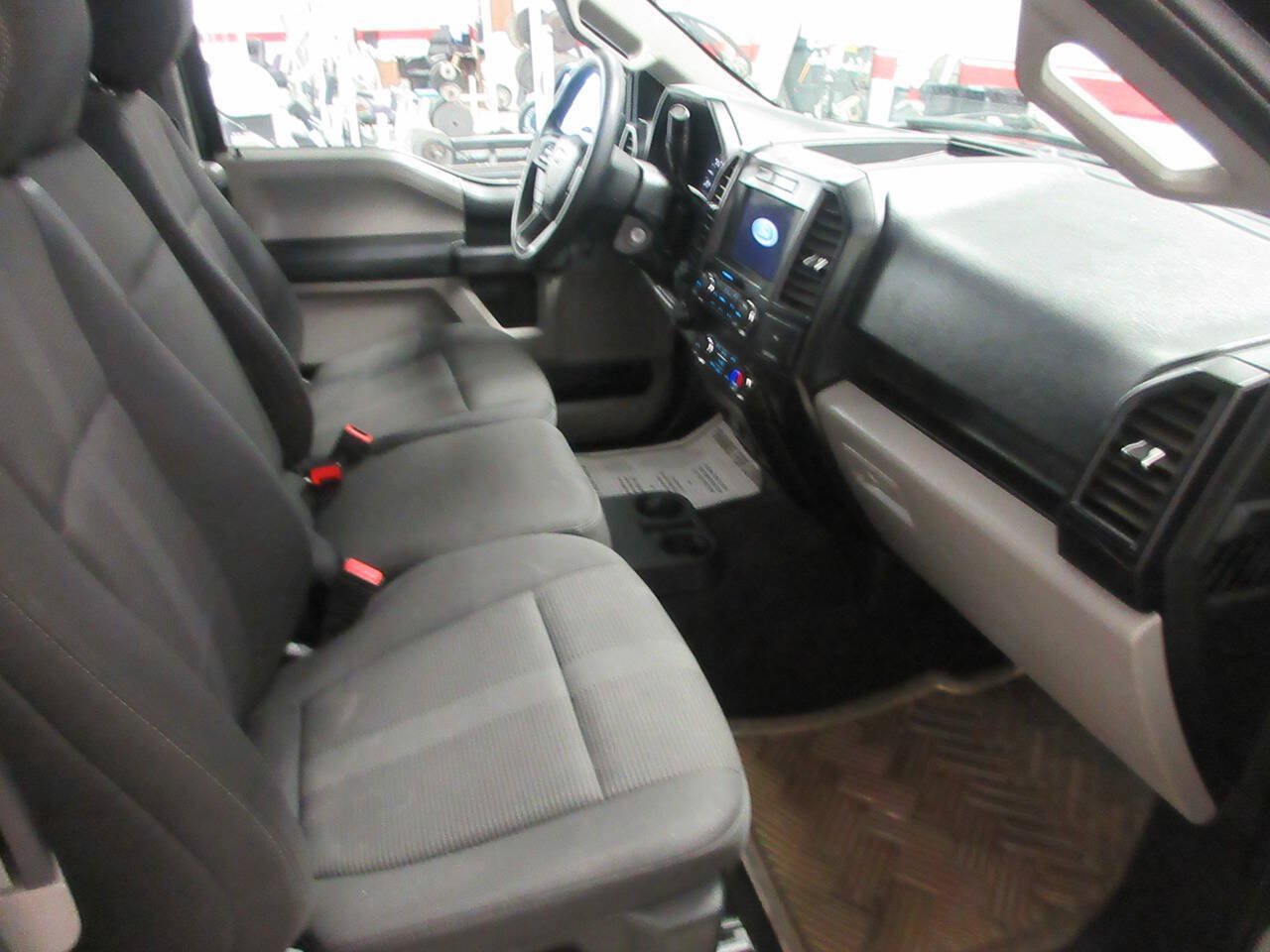 Used 2019 Ford F150 XL w/ Equipment Group 101A Mid AWD/4WD image 9