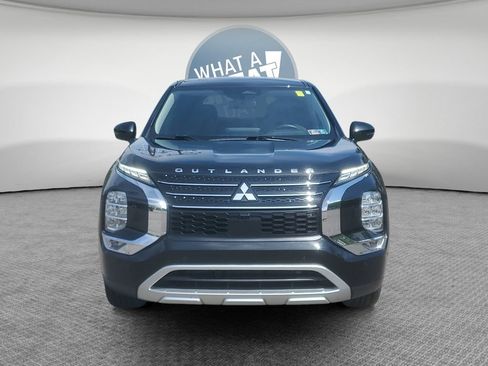 Used 2024 Mitsubishi Outlander SE AWD/4WD image 9