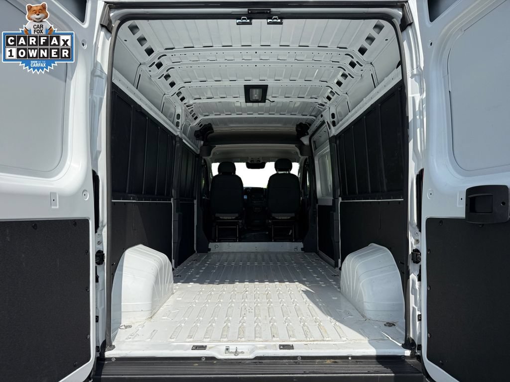 Used 2026 RAM ProMaster 2500 w/ Convenience Group FWD image 10
