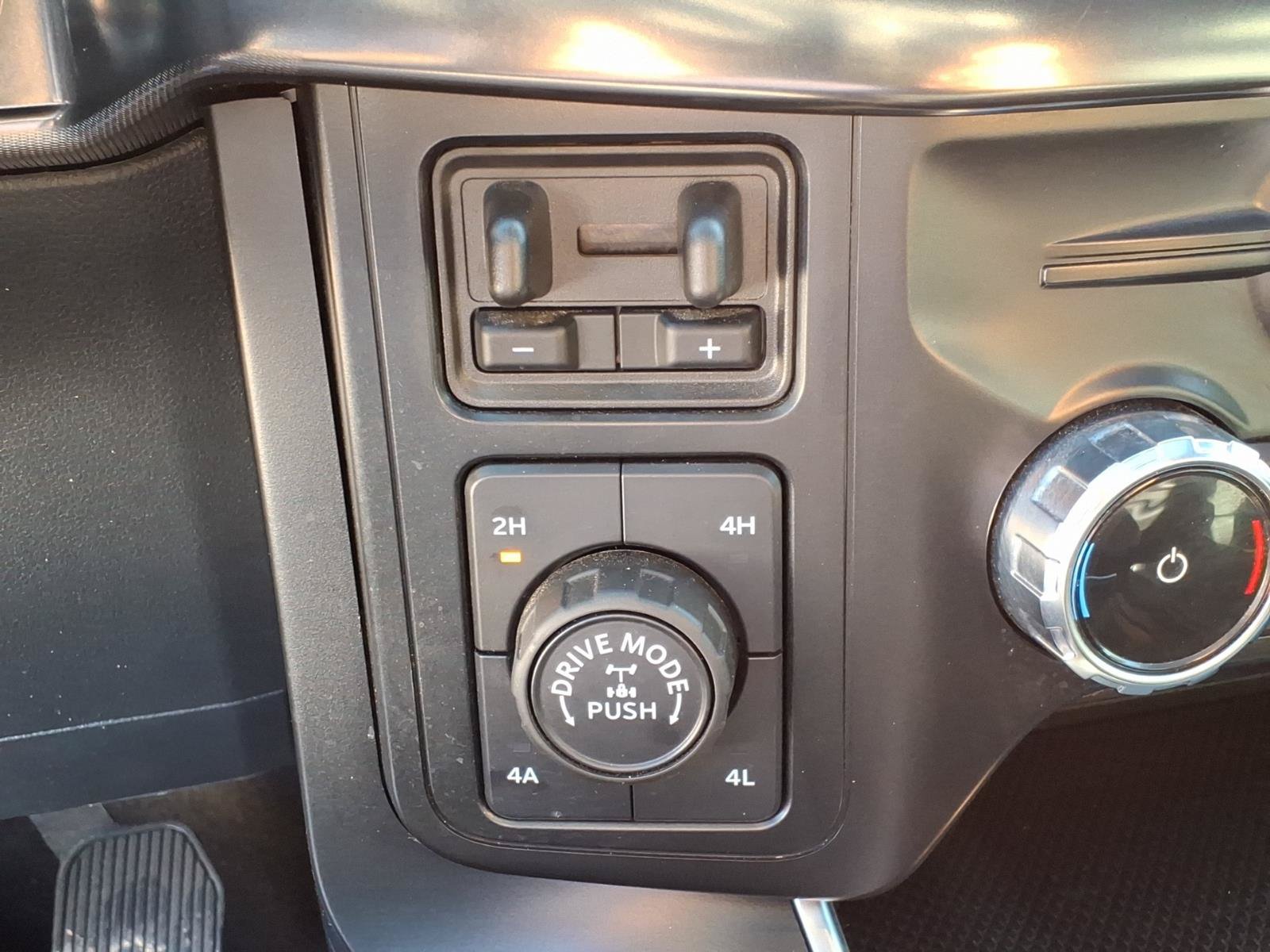 Used 2024 Ford F150 Raptor AWD/4WD image 27