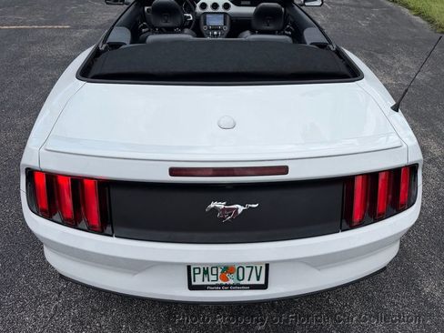 Used 2017 Ford Mustang Premium RWD image 20