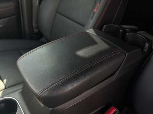Used 2023 GMC Canyon AT4X AWD/4WD image 24
