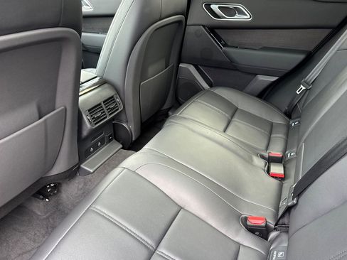 Used 2026 Land Rover Range Rover Velar Dynamic SE AWD/4WD image 12