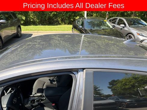 Used 2022 Toyota Prius Prime Limited FWD image 5