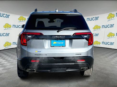 Used 2023 GMC Acadia SLE w/ Driver Convenience Package image 5