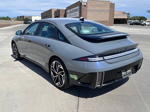 Used 2023 Hyundai Ioniq 6 SEL RWD image 11