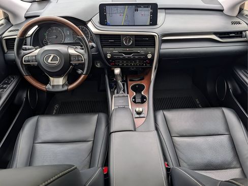 Used 2022 Lexus RX 350L Premium w/ Premium Package AWD/4WD image 14