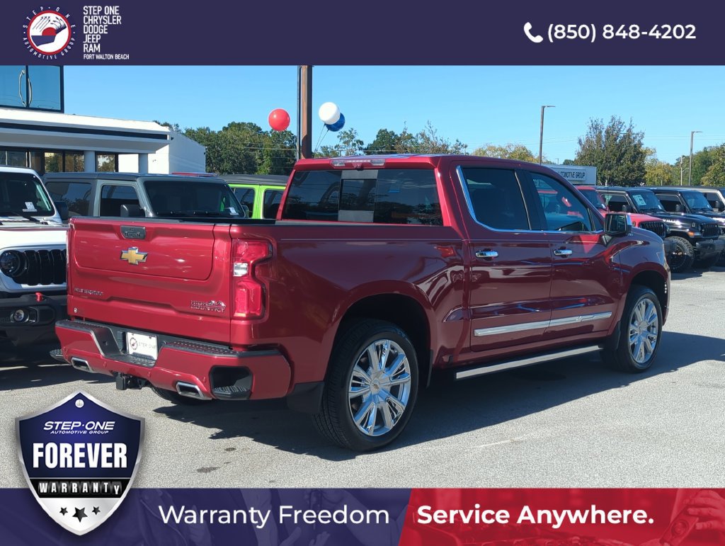 Used 2024 Chevrolet Silverado 1500 High Country AWD/4WD image 6