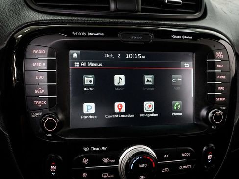 Used 2015 Kia Soul ! w/ Sun & Sound Package image 18