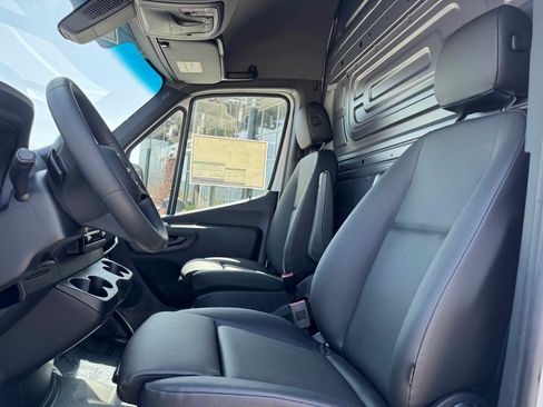 New 2025 Mercedes-Benz Sprinter 2500 image 16