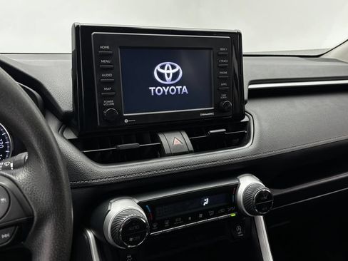 Used 2021 Toyota RAV4 XLE FWD image 20