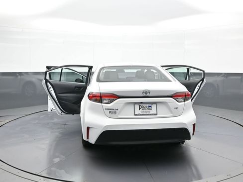 Certified 2025 Toyota Corolla LE image 46