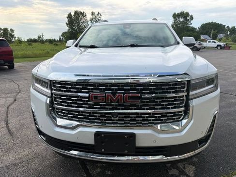 Used 2023 GMC Acadia Denali w/ Denali Technology Package AWD/4WD image 8