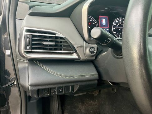 Used 2024 Subaru Outback Onyx Edition image 10