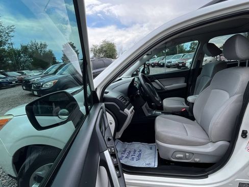 Used 2015 Subaru Forester 2.5i Premium w/ Protection Package #1 AWD/4WD image 18