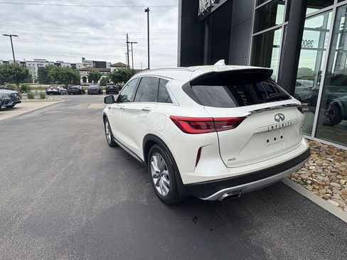 Used 2020 INFINITI QX50 Essential w/ Convenience Package AWD/4WD image 8