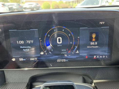 Used 2025 Chevrolet Traverse High Country AWD/4WD image 25