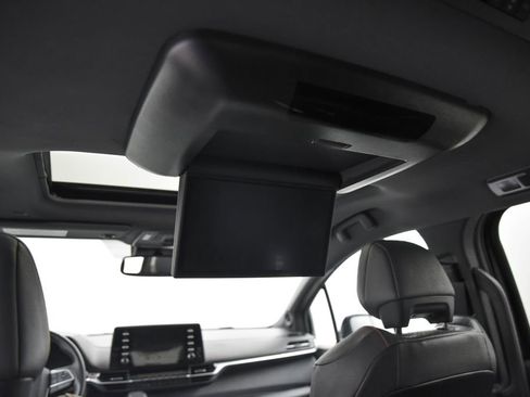 Used 2021 Toyota Sienna XSE w/ XSE Plus Package image 26