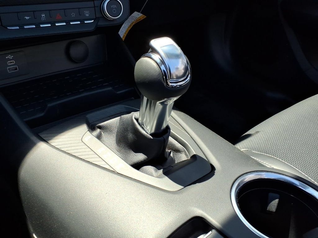 Used 2024 Ford Mustang GT Premium RWD image 17