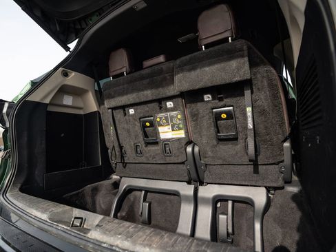 Used 2021 Toyota Sienna Platinum image 50