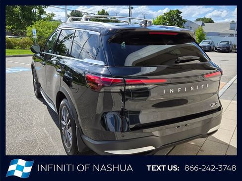 Certified 2026 INFINITI QX60 Luxe w/ Cargo Package AWD/4WD image 12