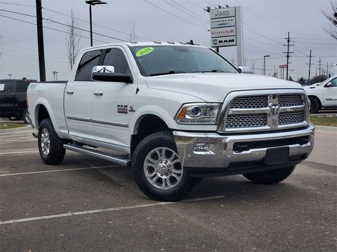 Used 2018 RAM 2500 Laramie w/ Snow Chief Group image 1