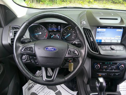 Used 2018 Ford Escape SEL image 31