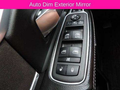 Used 2024 RAM 2500 Laramie w/ Night Edition image 28