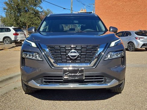 Used 2023 Nissan Rogue Platinum w/ Platinum Premium Package image 10