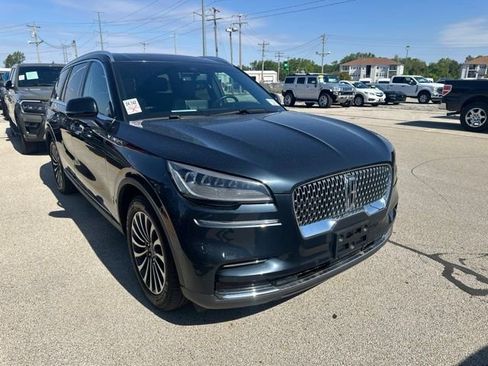 Used 2023 Lincoln Aviator Reserve RWD image 5