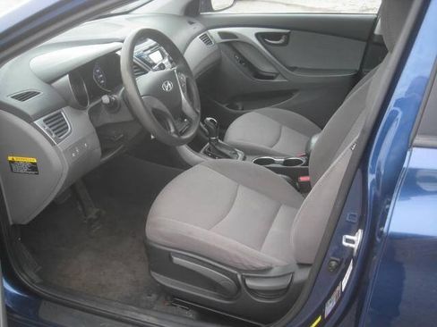 Used 2016 Hyundai Elantra SE FWD image 12