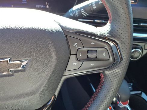 Used 2024 Chevrolet Trax RS w/ Driver Confidence Package image 28