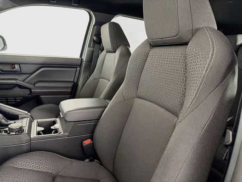 New 2026 Toyota 4Runner SR5 AWD/4WD image 32