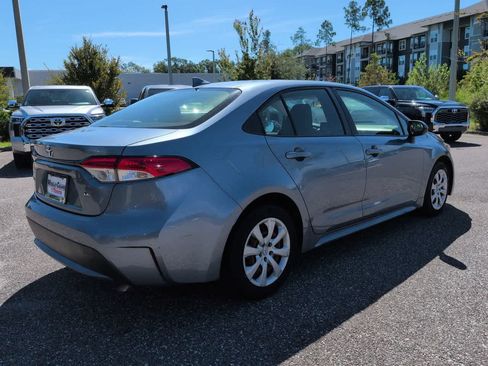 Used 2020 Toyota Corolla LE FWD image 6