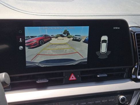 Used 2023 Kia Sportage EX FWD image 19