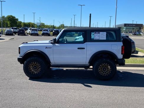 Used 2023 Ford Bronco 2-Door AWD/4WD image 4
