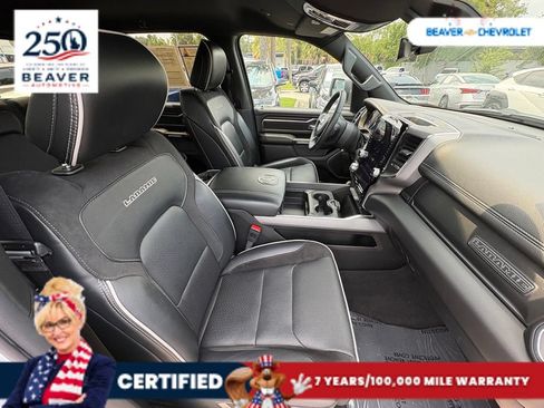 Used 2025 RAM 1500 Laramie AWD/4WD image 26
