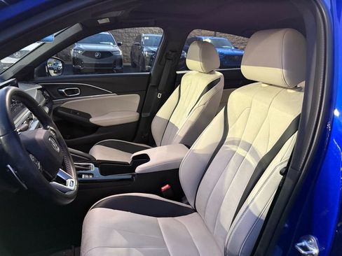 Used 2023 Acura Integra A-Spec image 11