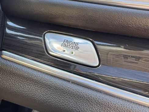 Used 2018 Buick Enclave Premium w/ Experience Buick Package image 24