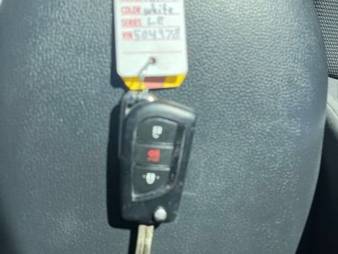 Used 2025 Toyota RAV4 LE AWD/4WD image 47