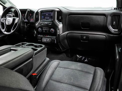 Used 2024 Chevrolet Silverado 2500 Custom w/ Custom Value Package AWD/4WD image 19