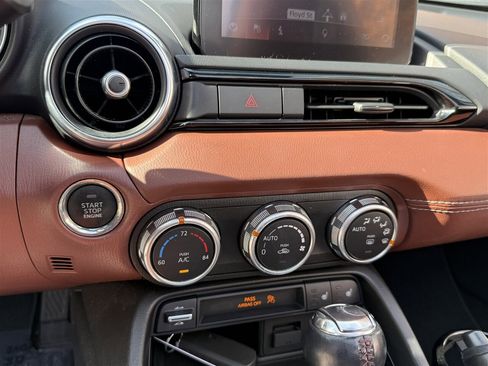 Used 2019 MAZDA MX-5 Miata RF Grand Touring image 22