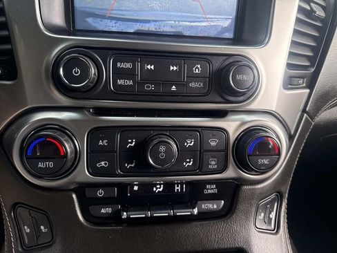 Used 2019 Chevrolet Tahoe LT image 26