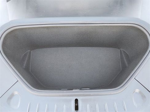 Used 2022 Tesla Model S image 22