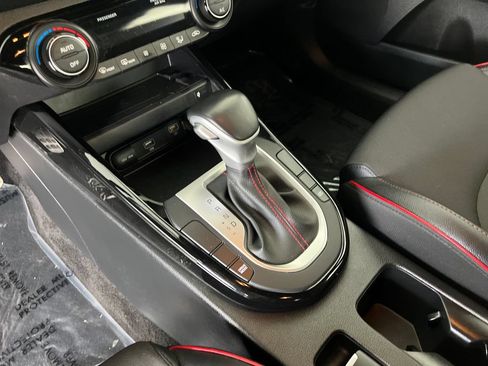 Used 2022 Kia Forte GT FWD image 25