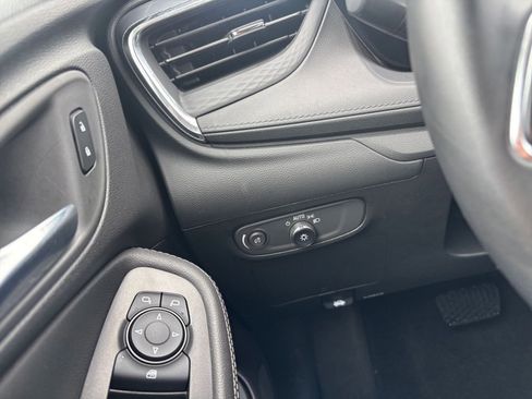 Used 2025 Buick Encore GX Preferred FWD image 33